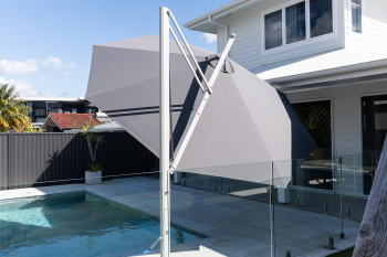 REVOLVASHADE 'DELUXE' CANTILEVER UMBRELLAS (WIND RATED) | Daydream Leisure Furniture