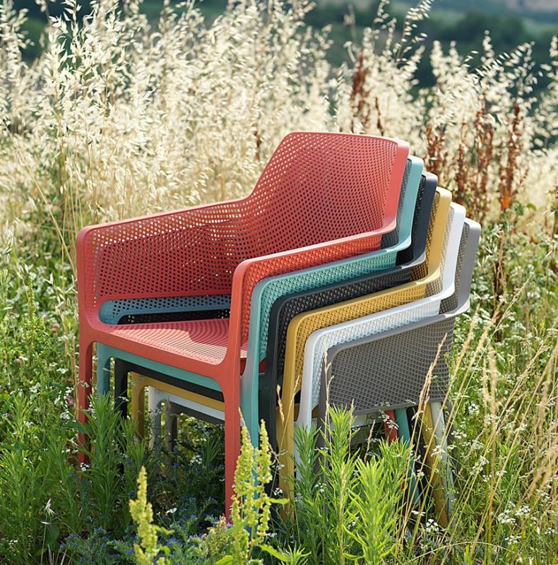 Are you looking to elevate your outdoor living experience? Are you longing for a space that seamlessly blends style, durability, and comfort? Look no further than Nardi outdoor furniture. With its unique design and hard-wearing materials, Nardi outdoor furniture is the perfect choice to turn any outdoor space into a comfortable and sociable haven.