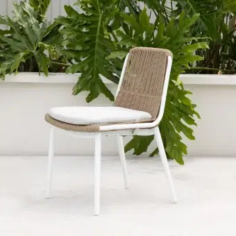 7 Creative Ways to Style Your Outdoor Dining Set for Ultimate Comfort and Elegance | Daydream Leisure Furniture