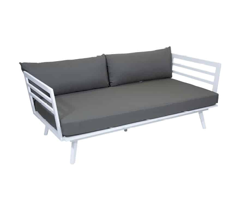 Extensive Range of Outdoor Furniture on the Sunshine Coast | Daydream Leisure Furniture