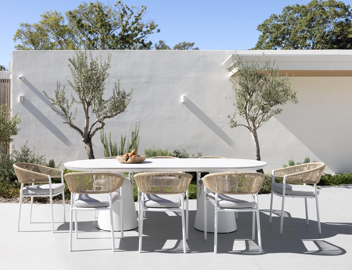 Extensive Range of Outdoor Furniture on the Sunshine Coast | Daydream Leisure Furniture