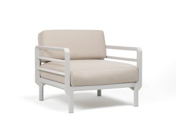 Nardi Maximo Outdoor Sofa Chair with Arms (Poltrana) | Daydream Leisure Furniture