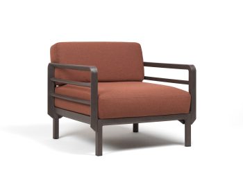 Nardi Maximo Outdoor Sofa Chair with Arms (Poltrana) | Daydream Leisure Furniture