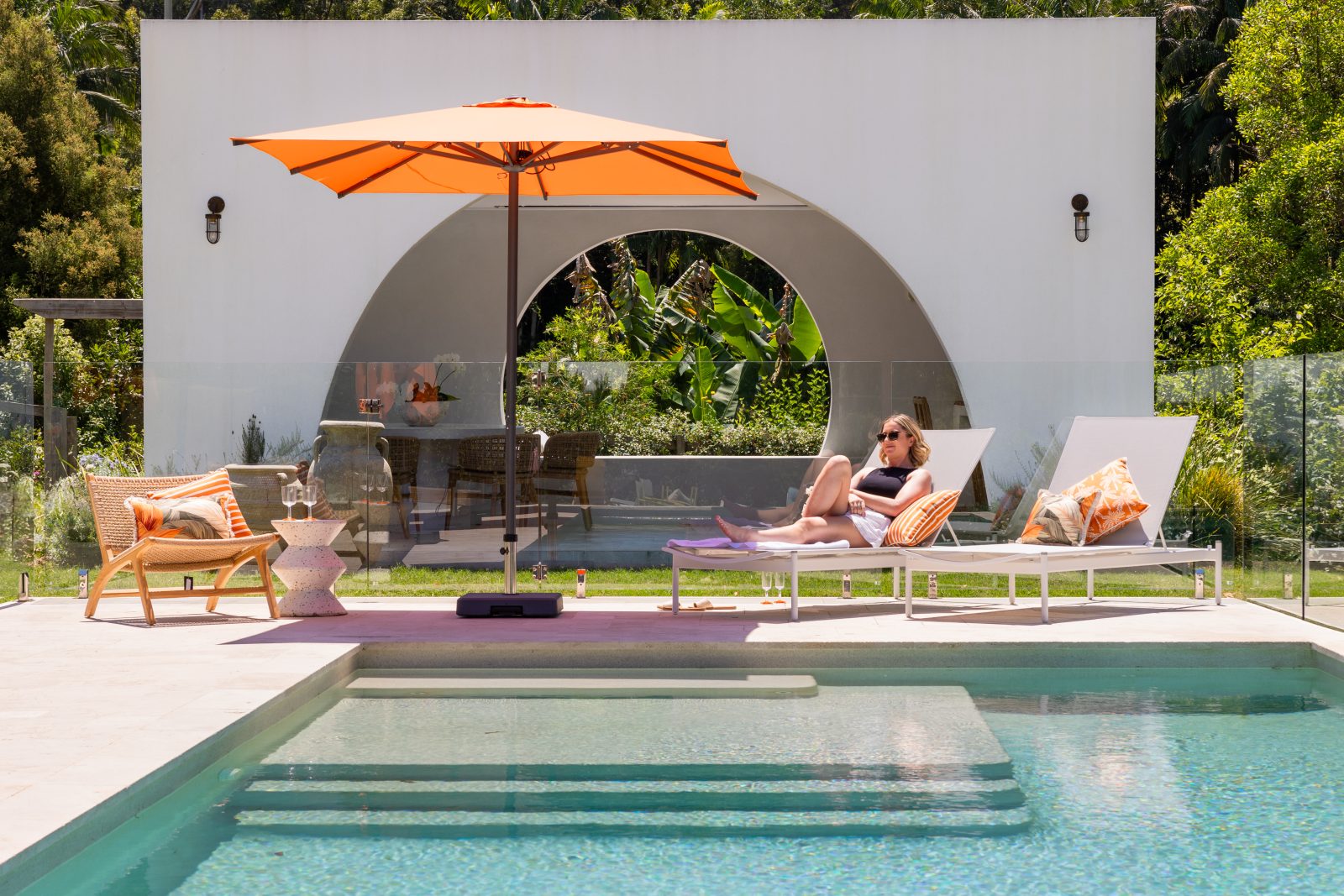 Create the Ultimate Summer Retreat: 6 Trends in Outdoor Umbrellas This Festive Season | Daydream Leisure Furniture