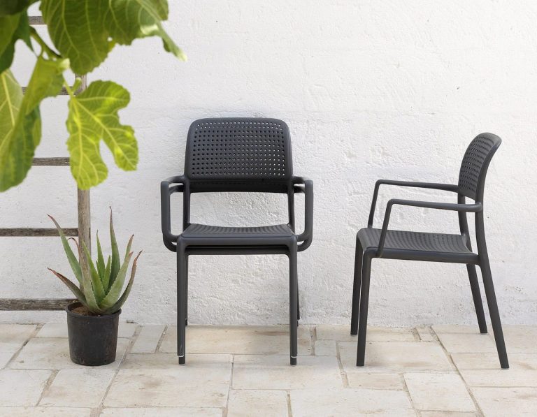 Why Nardi Outdoor Furniture Is Perfect For Commercial Spaces | Daydream Leisure Furniture